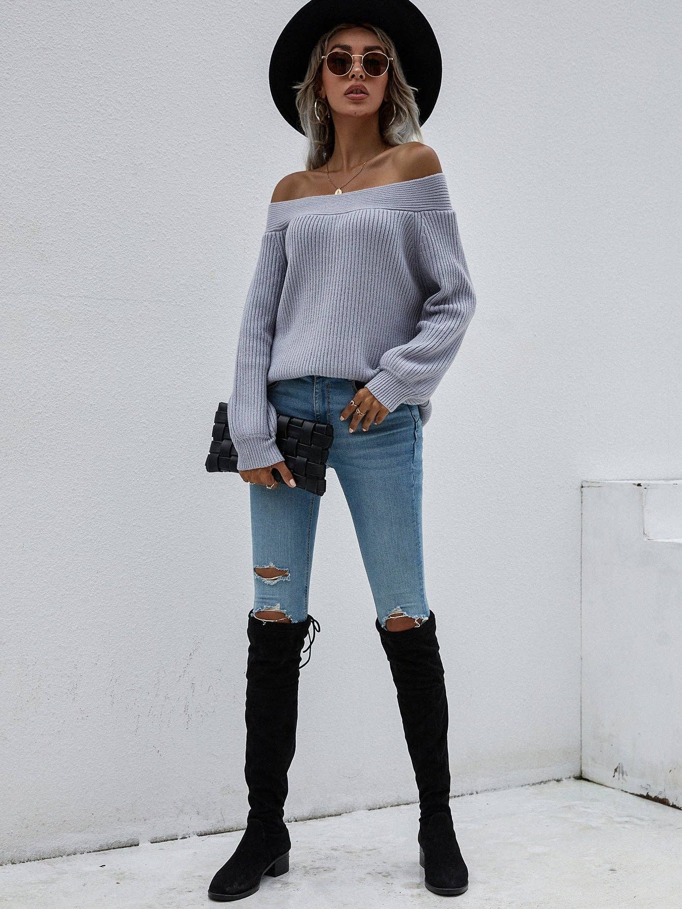 Smaibulun | Grey Bell-Sleeve Off-Shoulder Knit Sweater