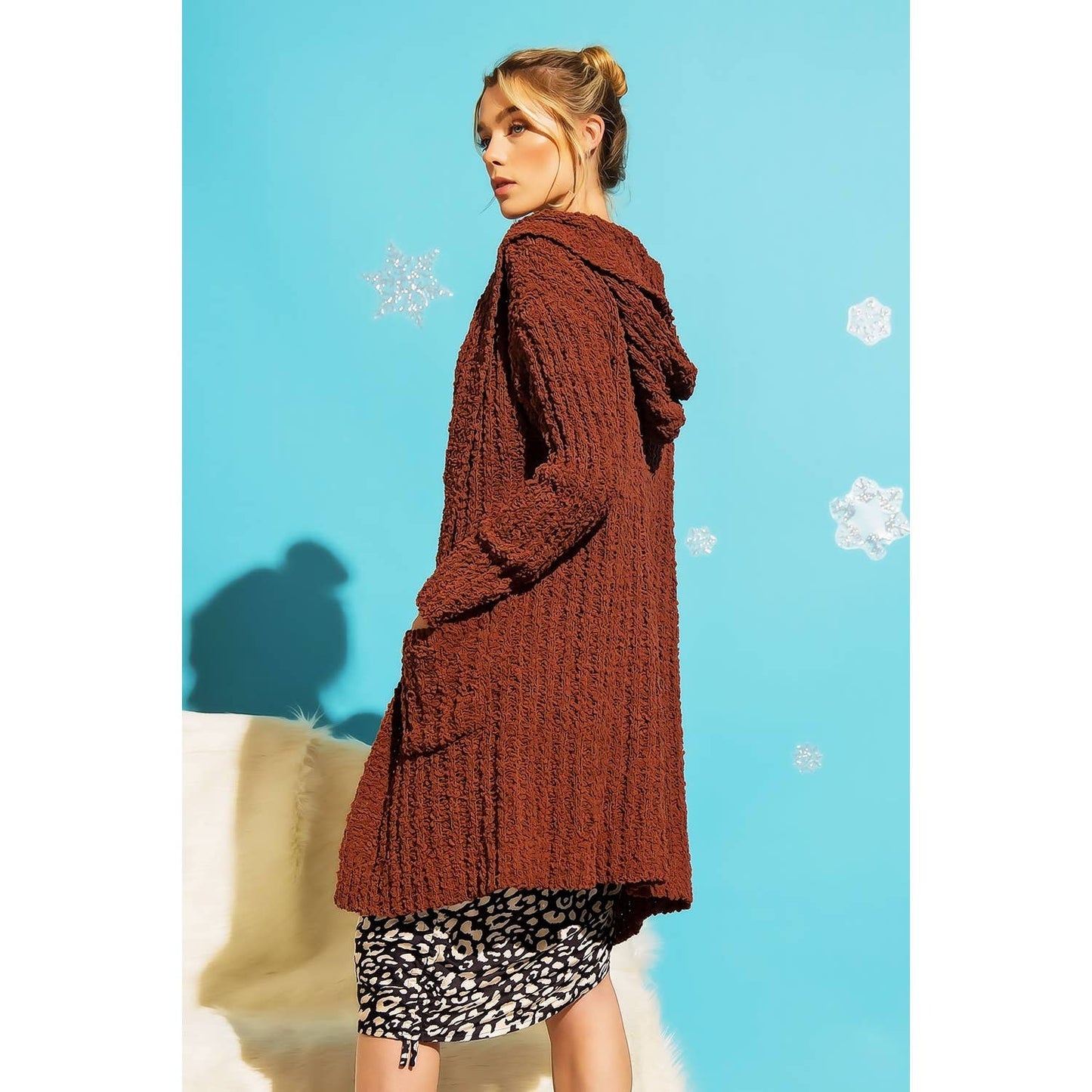 RIBBED POPCORN KNIT LONG OPEN HOODIE CARDIGAN: Adobe / ML