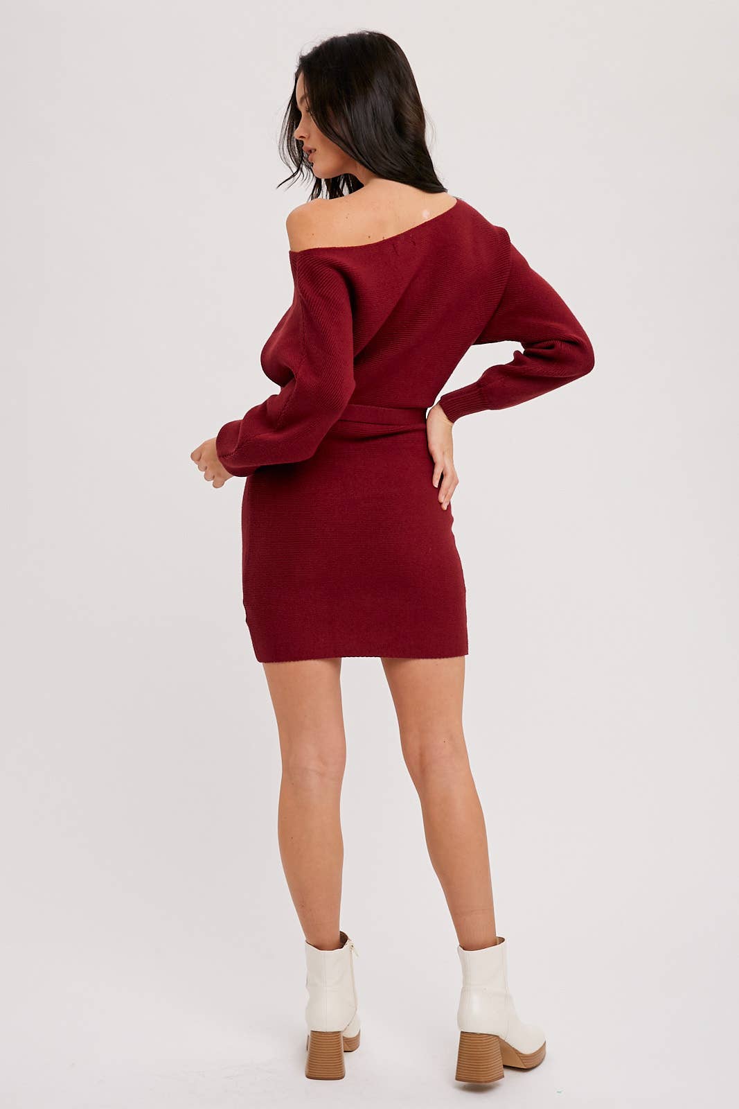 BOATNECK SWEATER DRESS