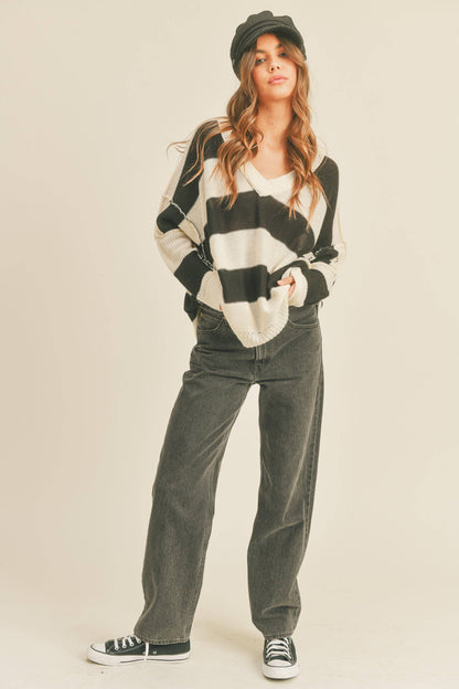 MMT1414 M WIDE BAND PATTERNED SWEATER TOP: BLACK/WHITE / M