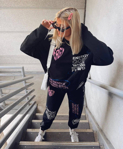 BLACK ENERGY SWEATPANTS