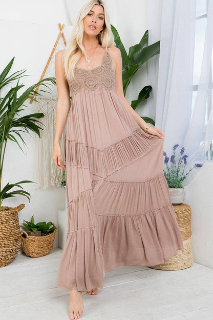 CROCHET LACE TIEREN HEMLINE MAXI DRESS: FUCHSIA / L