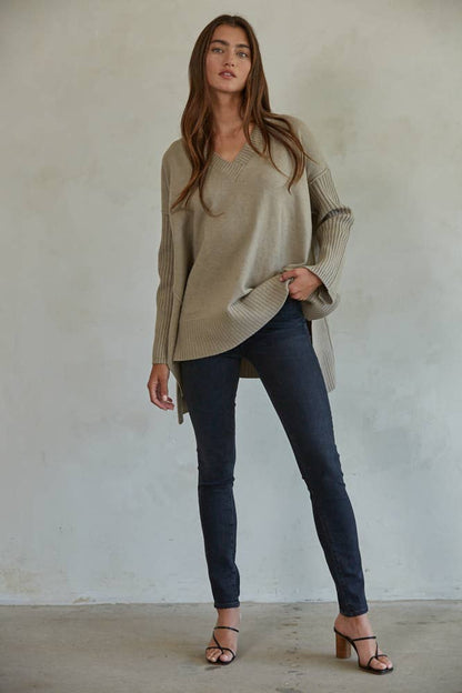 W1545 | Knit Sweater Polyester V-Neck Long Sleeve Pullover