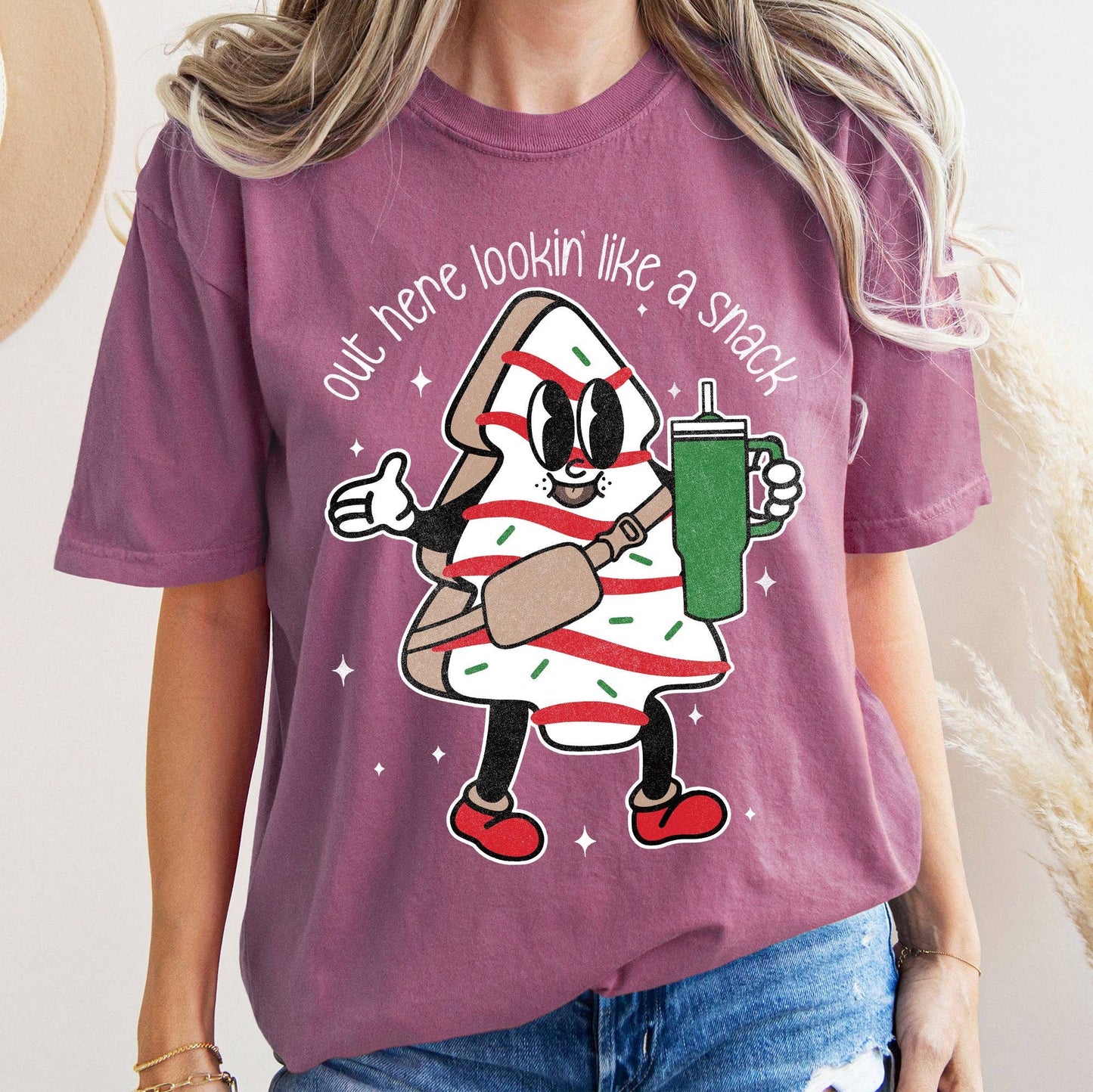 Out Here Looking Like A Snack, Christmas Tree, Bougie Tshirt