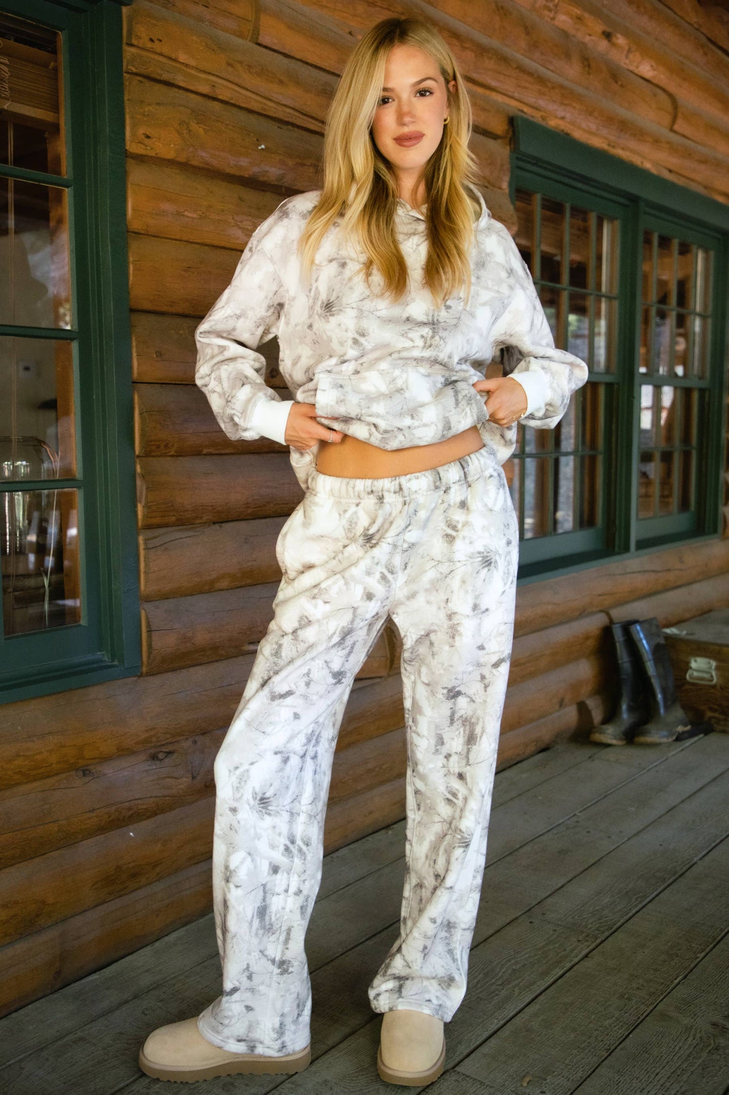 AVERY Light Woodland Camo Lounge Fleece Sweatpants