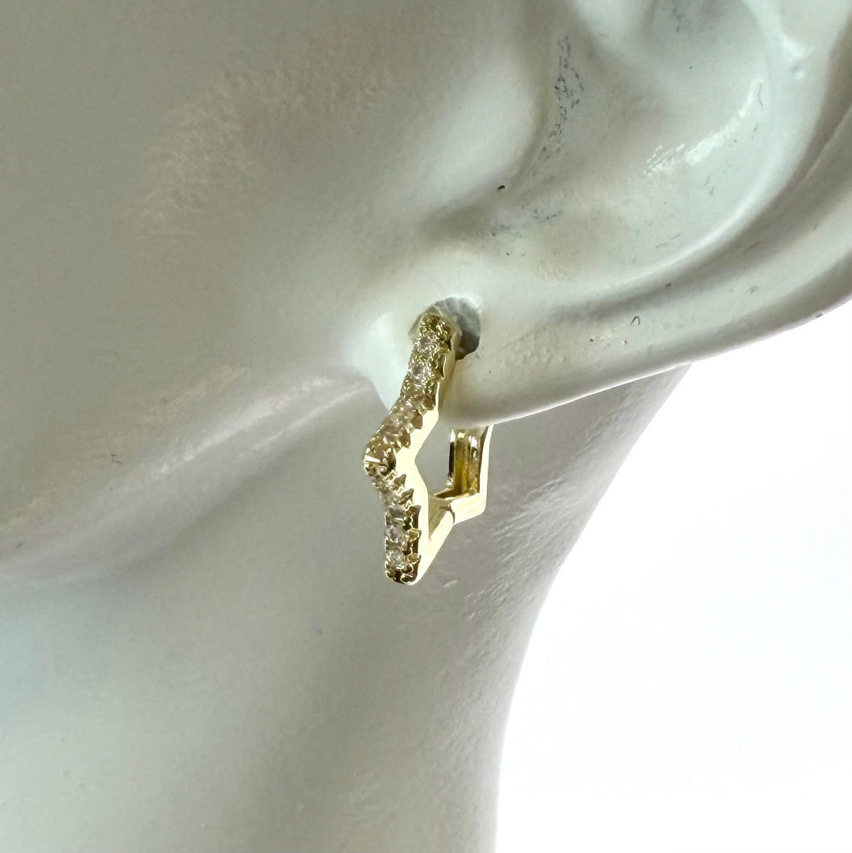 Gold Star Huggie Hoops
