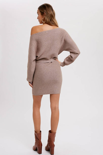 BOATNECK SWEATER DRESS