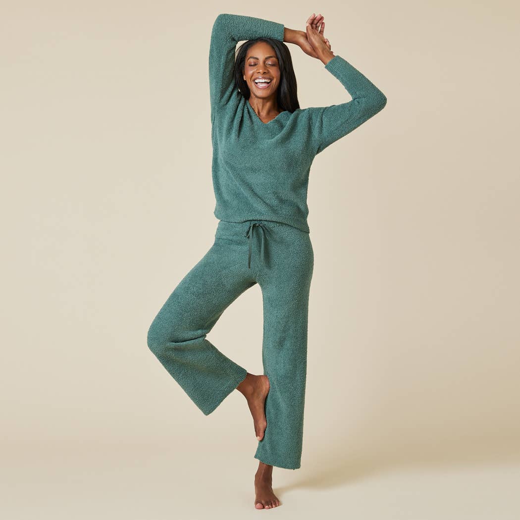 Solid Marshmallow V-Neck Lounge Set