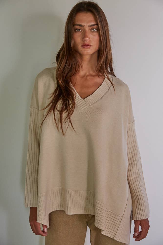 W1545 | Knit Sweater Polyester V-Neck Long Sleeve Pullover