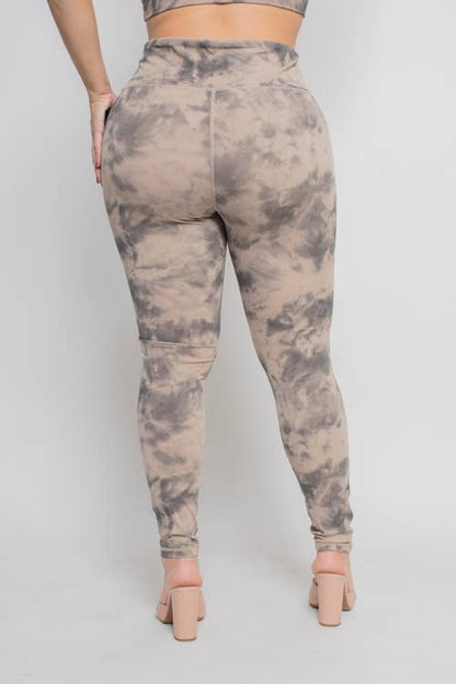 PLUS SIZE ACTIVEWEAR TIE DYE LEGGINGS: Taupe / 1X