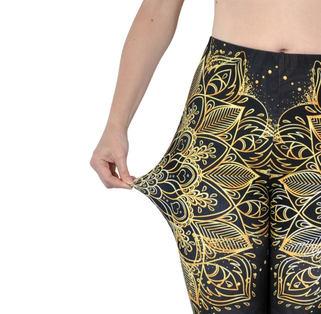 Capri Royal Dancer - Mandala Printed Yoga Capris for Women