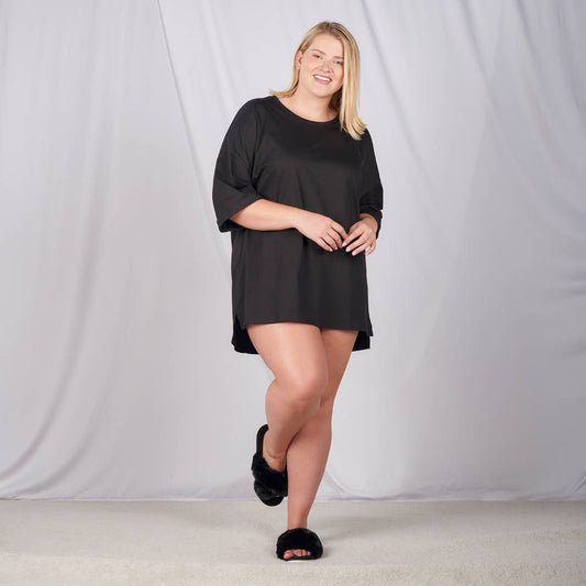 Faceplant Bamboo® and Organic Cotton Oversized boyfriend tee: Black / Large/X-Large