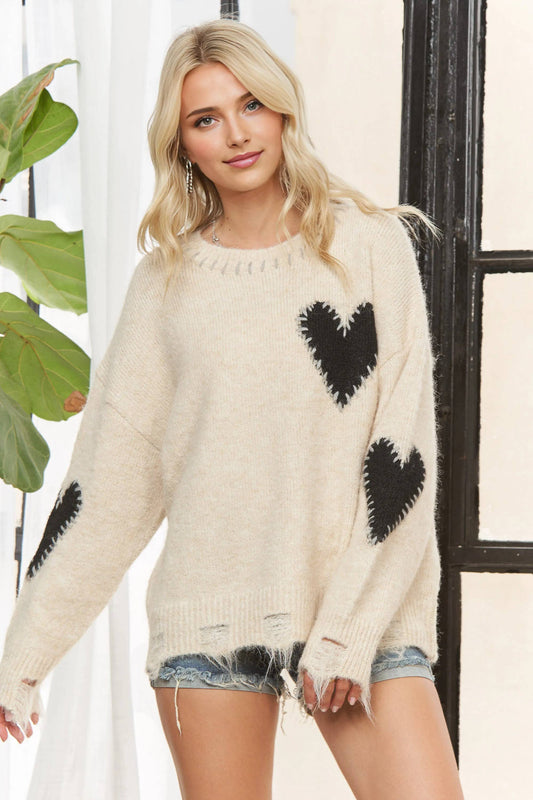 CESW3934- LONG SLEEVE HEART PATCH KNIT SWEATER