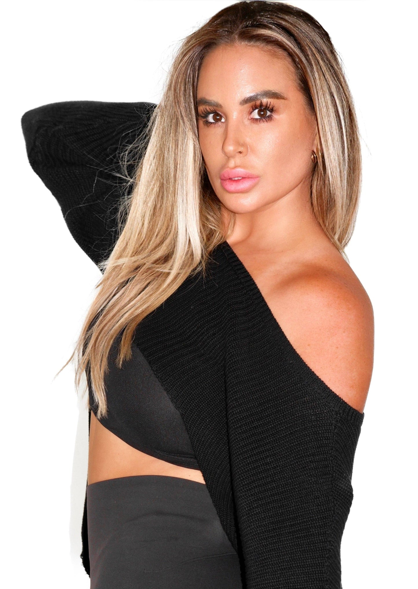 REVERSIBLE ROLES CUTOUT PULLOVER