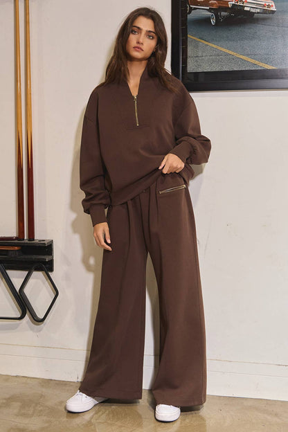 IP5462 Oversized Sweatsuit Pants With Zipper Pockets