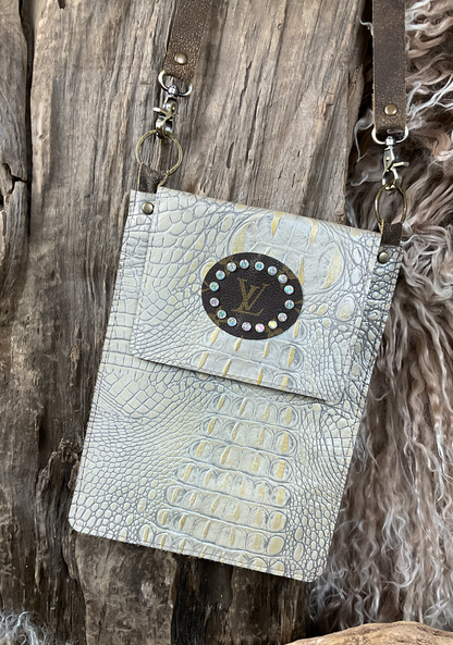 CLASSIC Tonya UPCYCLED Croc