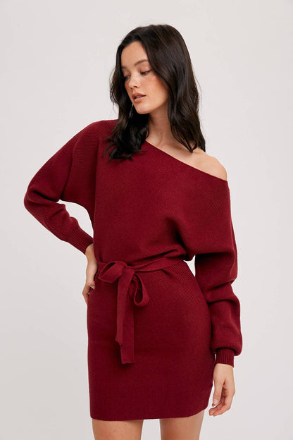 BOATNECK SWEATER DRESS