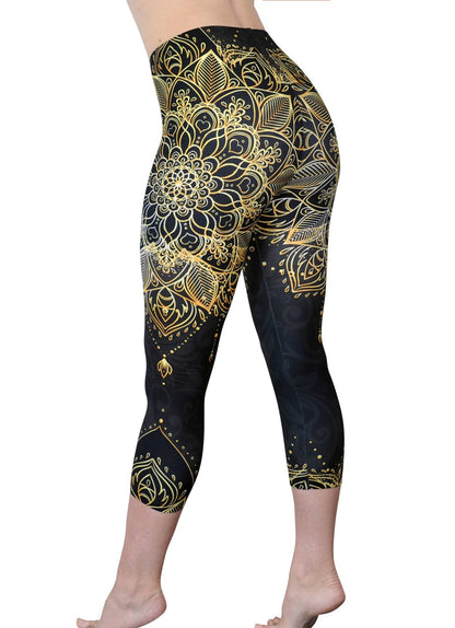 Capri Royal Dancer - Mandala Printed Yoga Capris for Women