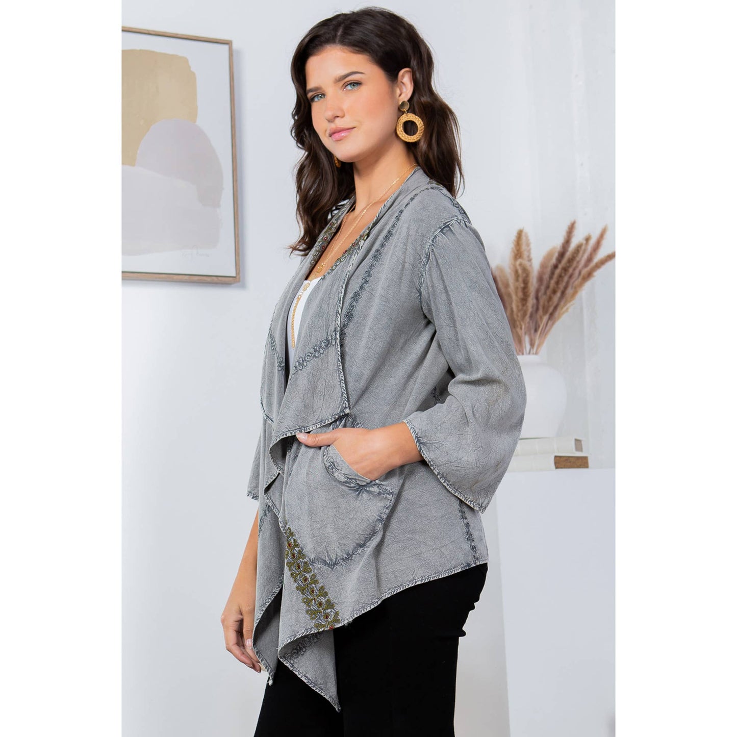 Bohemian Elegance: Stonewashed Rayon Kimono