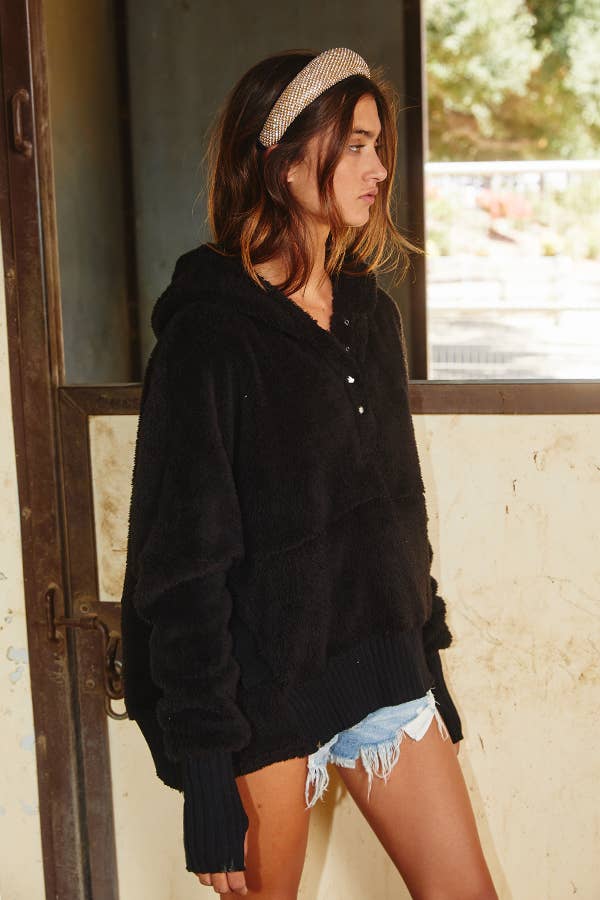 BUCKETLIST - IT1160C: BLACK / S Oversized Fuzzy Fur Hoodie Top