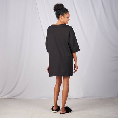 Faceplant Bamboo® and Organic Cotton Oversized boyfriend tee: Black / Large/X-Large