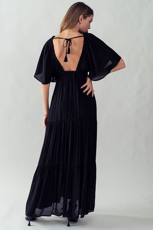 DEEP V NECK TIERED MAXI DRESS: BLACK