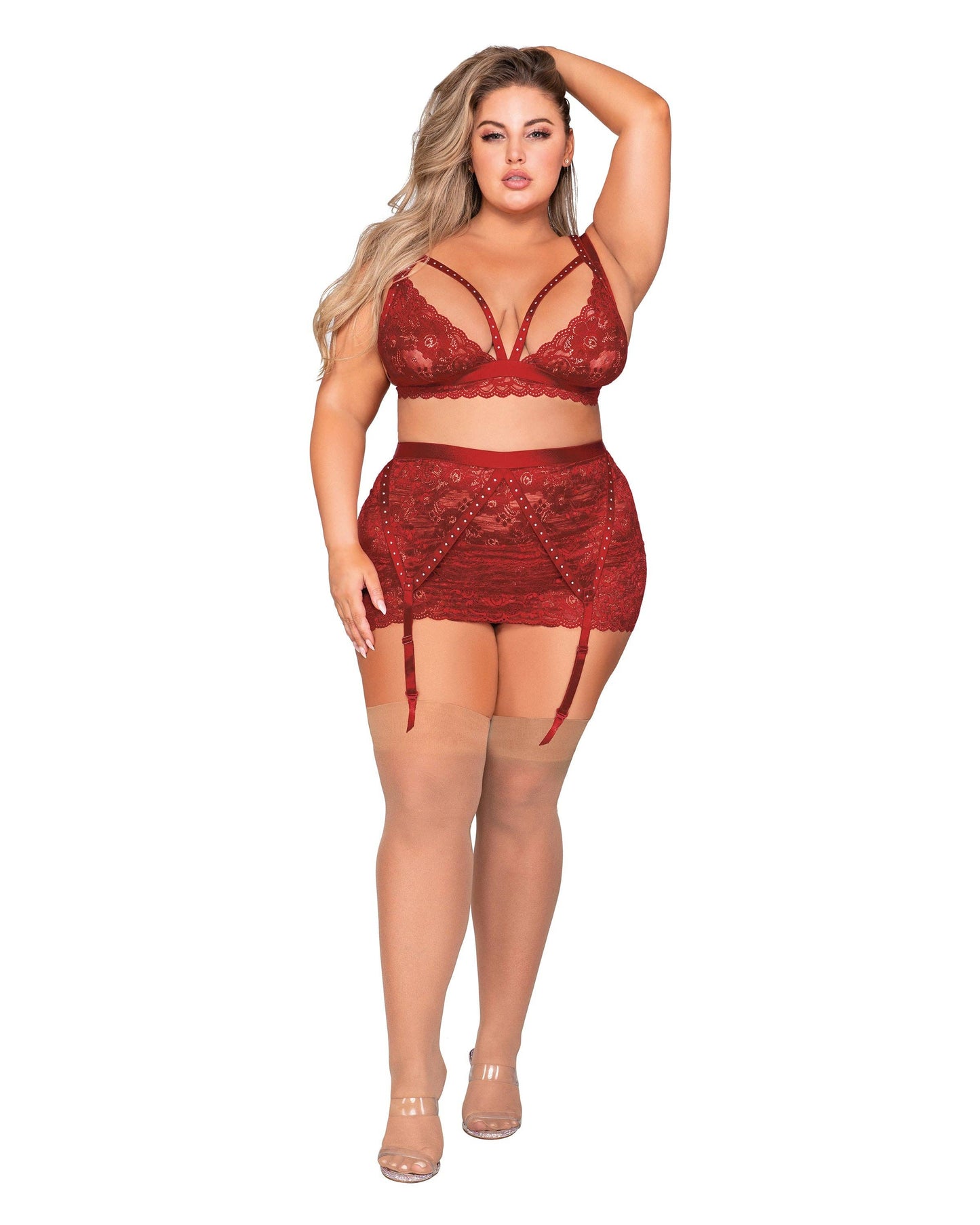 Plus Size Scalloped Lace Bralette, Garterskirt & G-String Se: Garnet / 1X