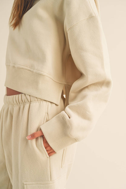 FLEECE SWEATSHIRT WITH HOODIE: BLACK / S T3134ST