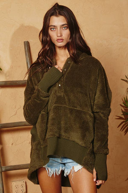 BUCKETLIST - IT1160C: BLACK / S Oversized Fuzzy Fur Hoodie Top