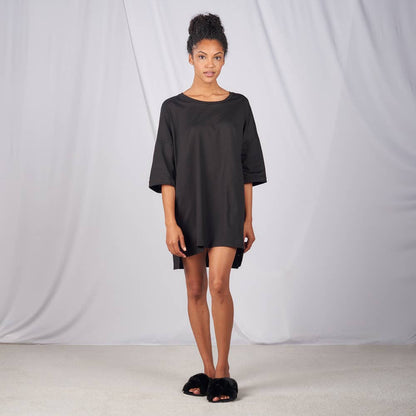 Faceplant Bamboo® and Organic Cotton Oversized boyfriend tee: Black / Small/Medium