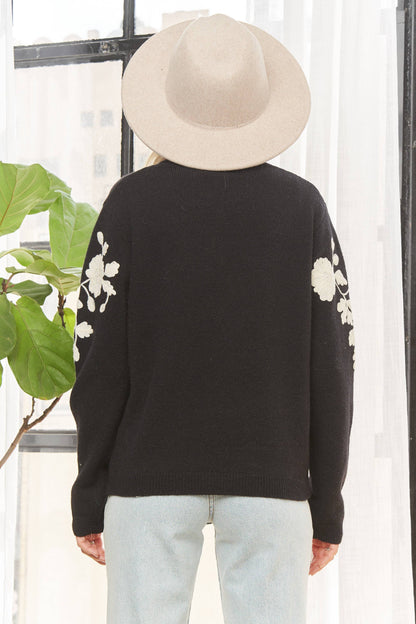 CESW3955- FLORAL ROUND NECK KNIT SWEATER