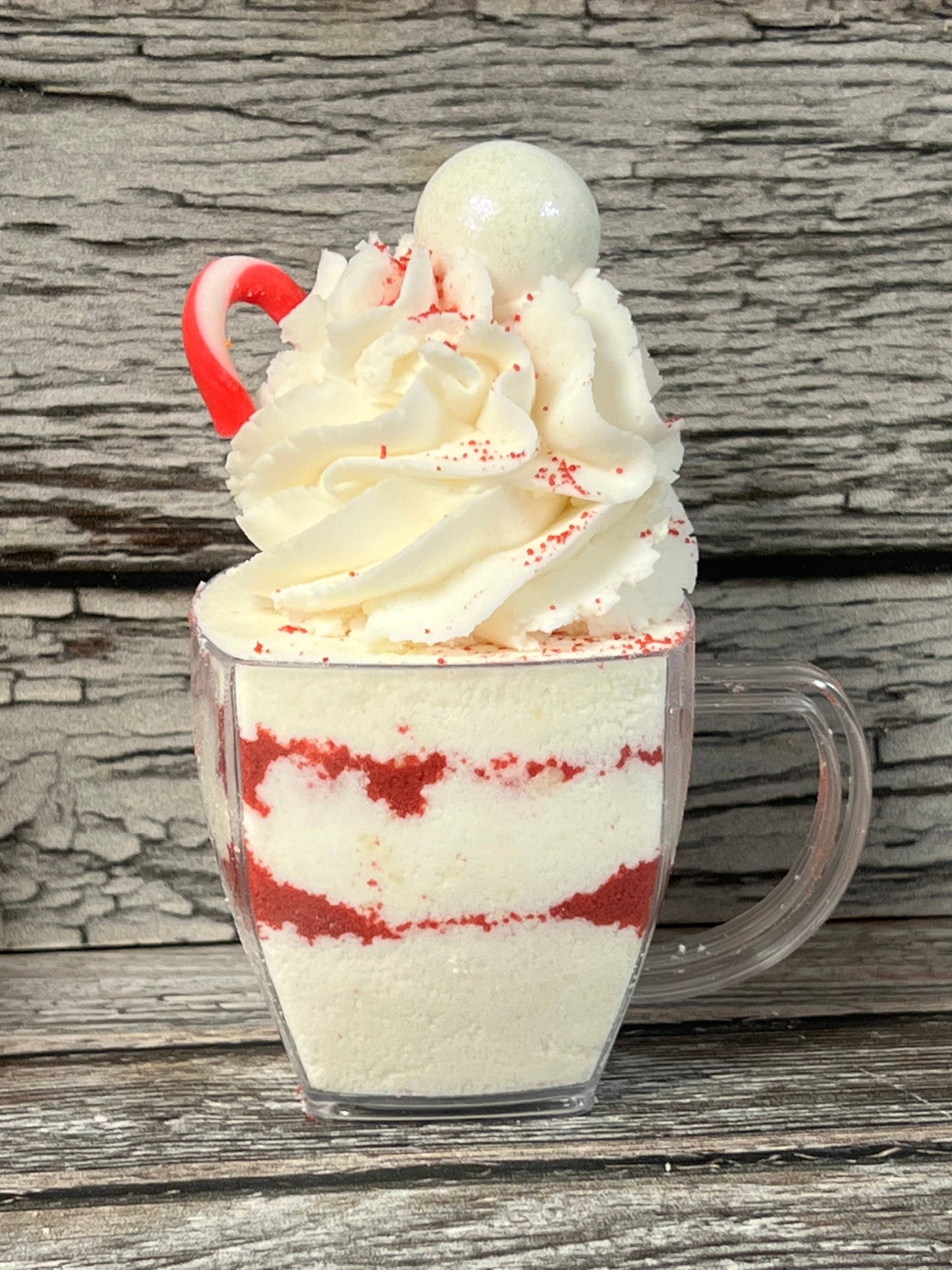 Dear Santa Bath Bomb w/ Bubble Frosting