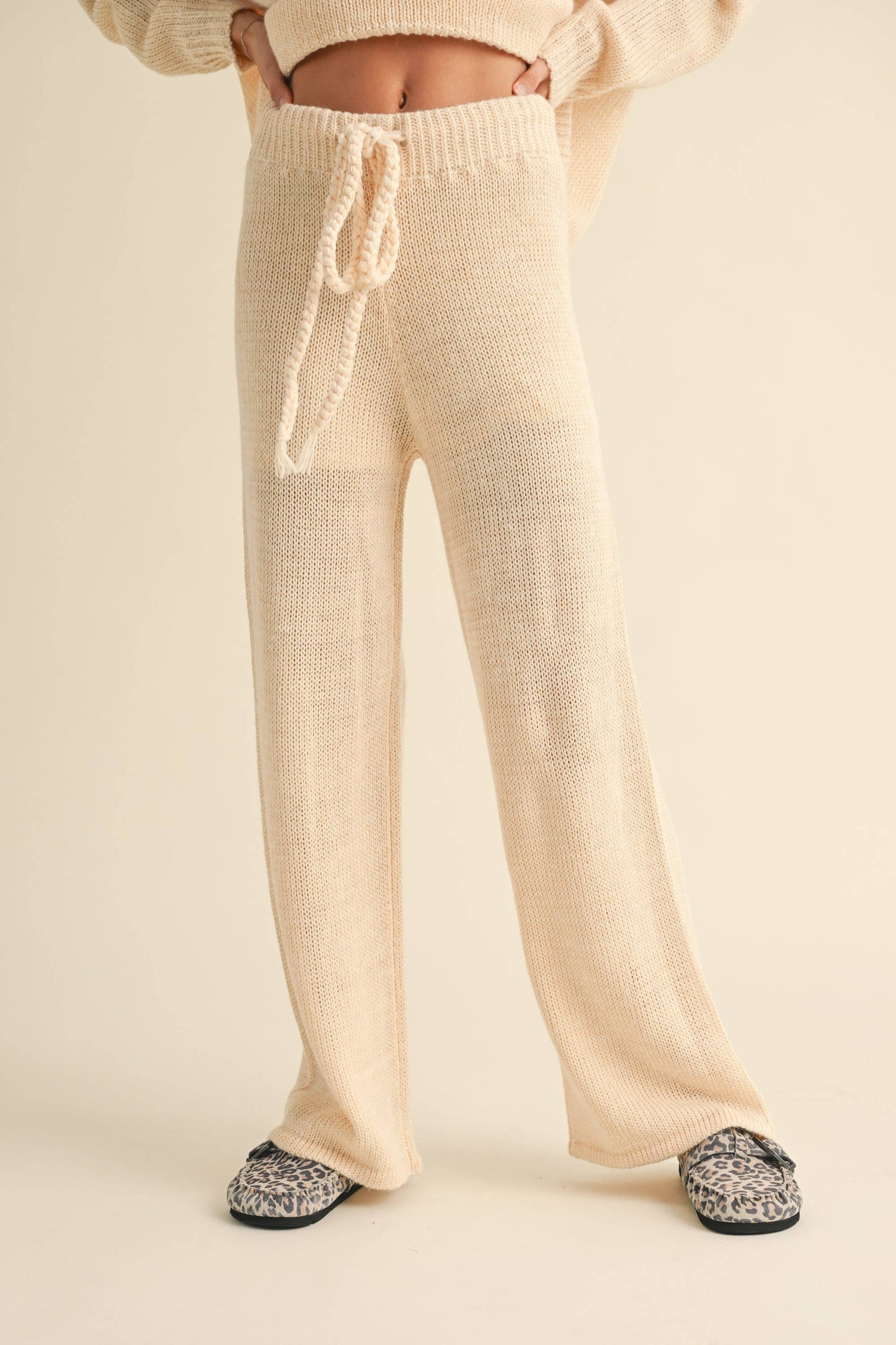 P4078   LINED KNITTED PANTS WITH DRAW STRING ON WAIST