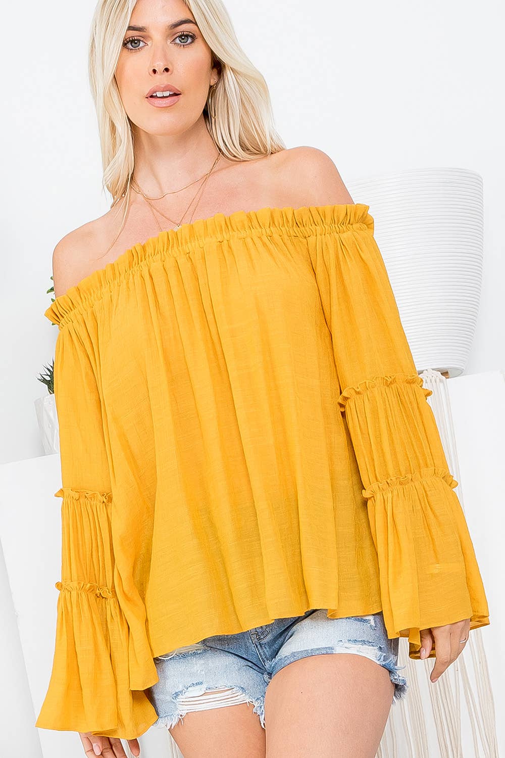 OFF SHOULDER TIERED BELL SLEEVE TOP: EARL GREY / M