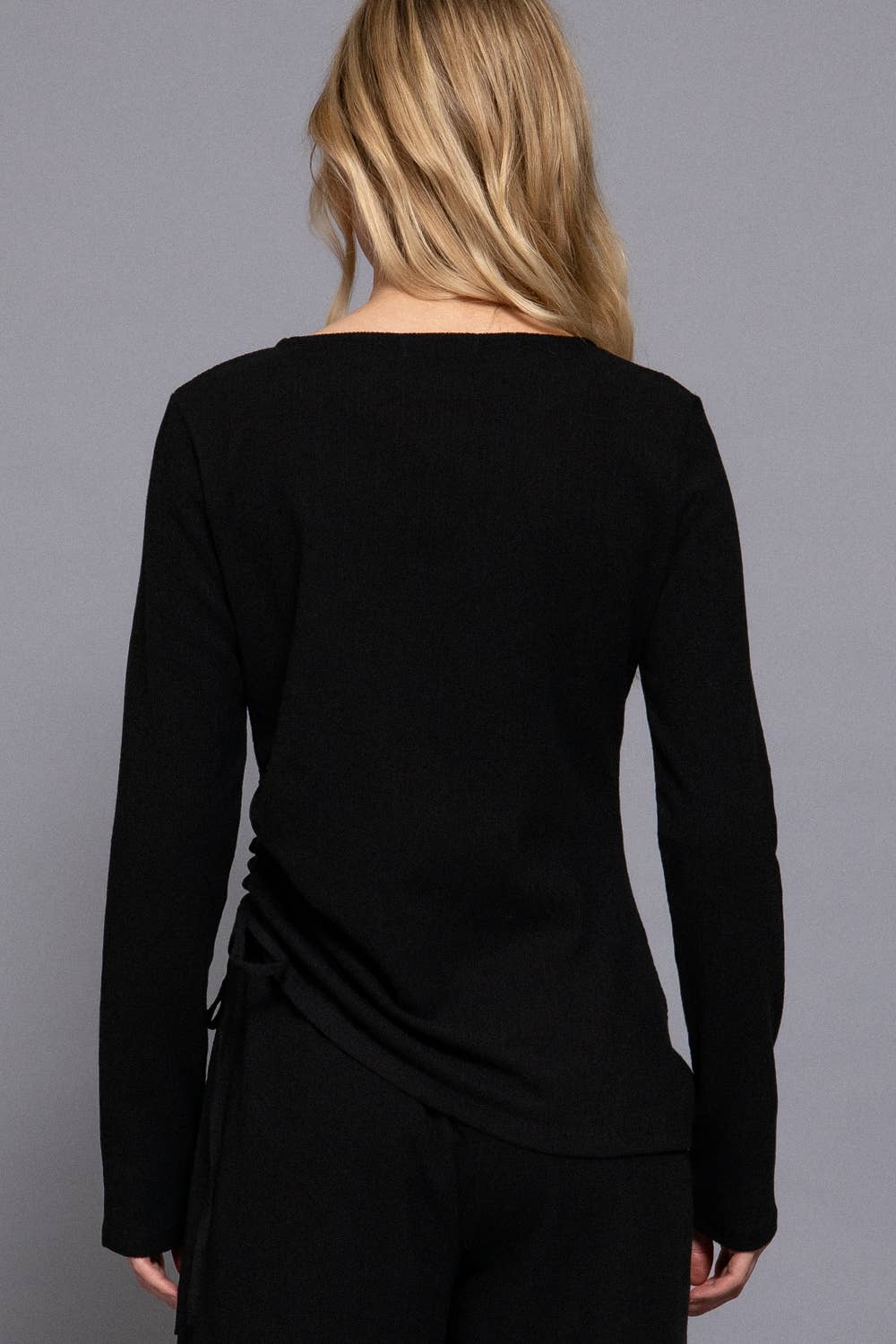 Long Sleeve Round Neck Side Ruched Two Tone Texture Knit Top