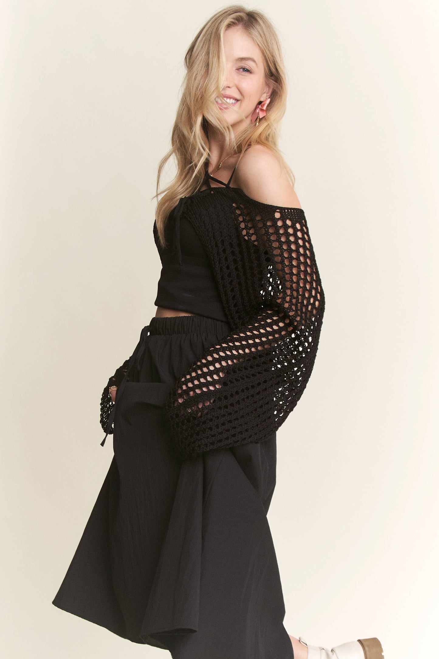 CET3695 - FRONT LACE UP CROCHET BOLERO TOP