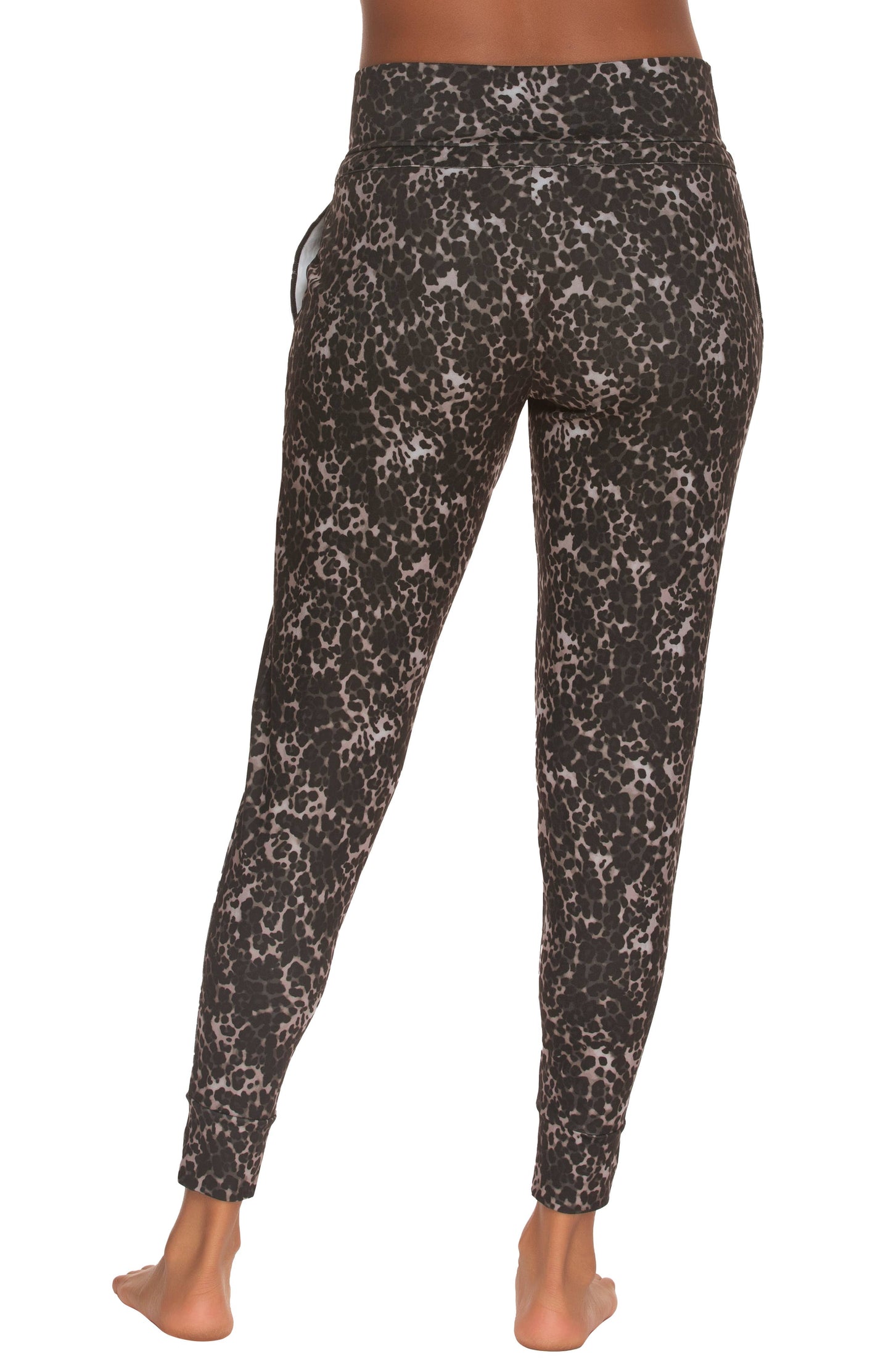 Velvety Soft Jogger - Black Tea Leopard