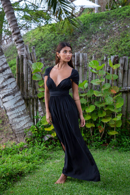 Convertible Tammy Dress in Solid Black OS fits XS-M size 0-6: Solid Black