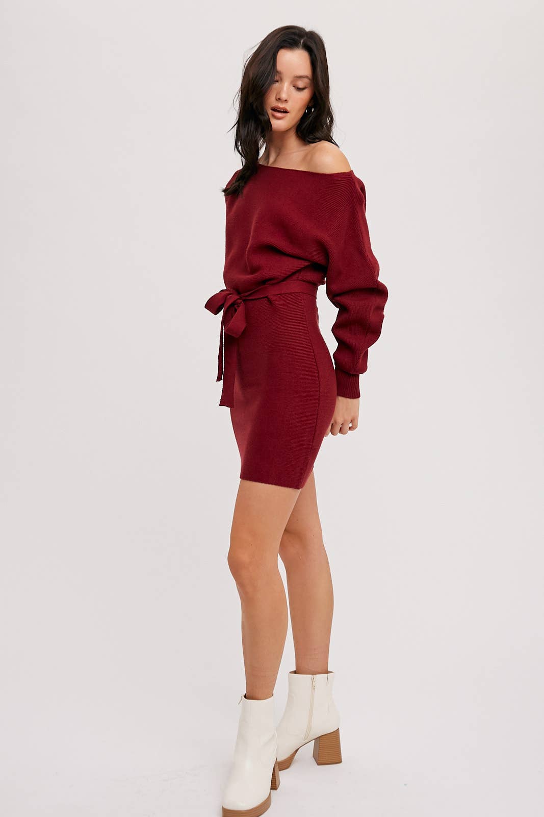 BOATNECK SWEATER DRESS