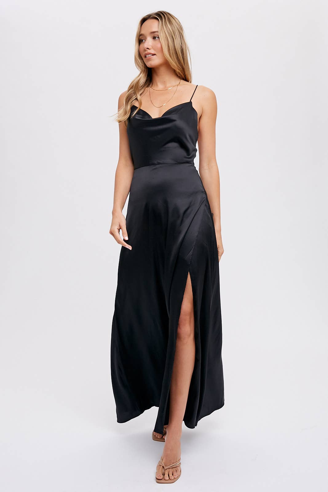 DRAPE NECK SILKY MAXI DRESS: PLUM / M