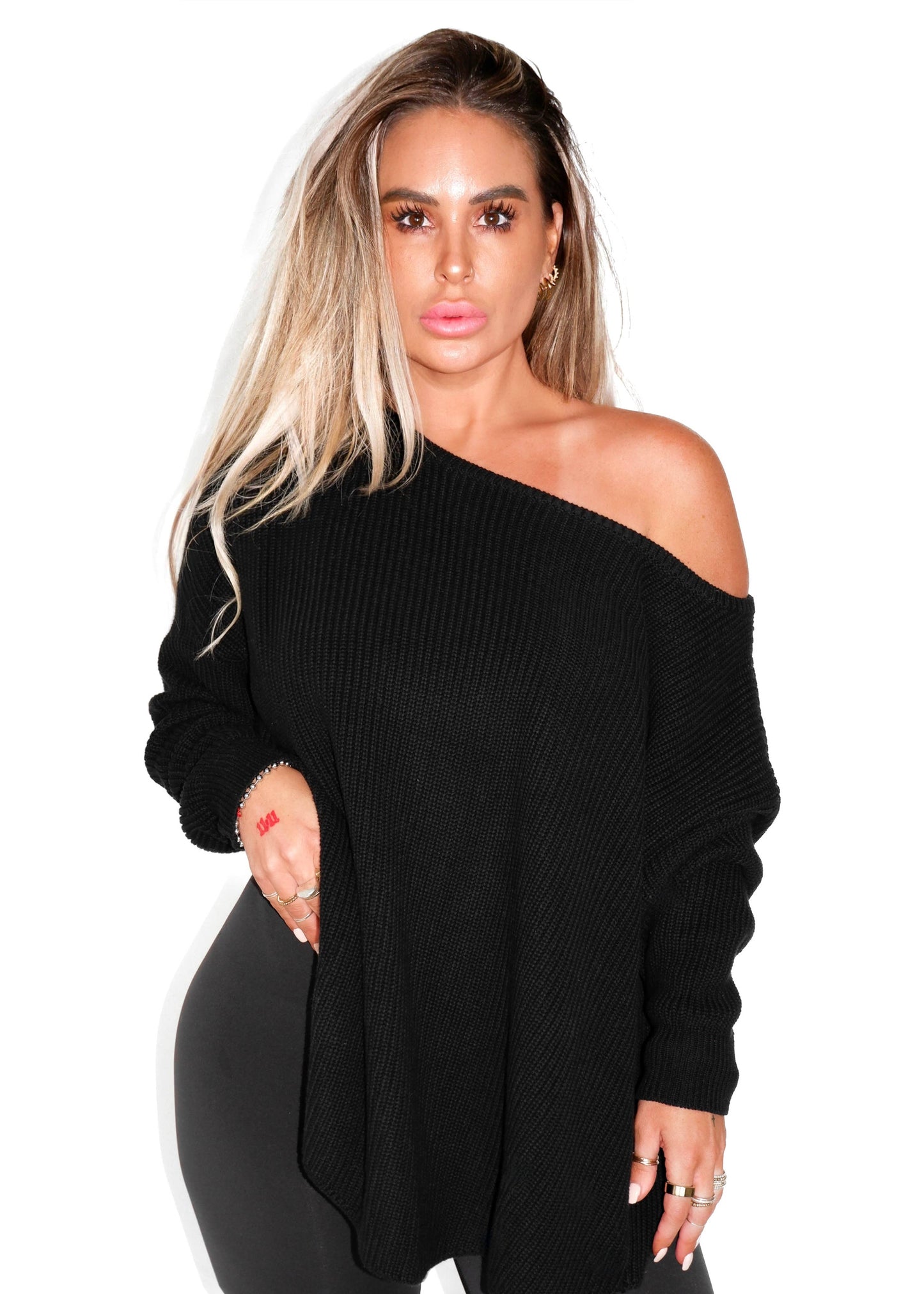 REVERSIBLE ROLES CUTOUT PULLOVER
