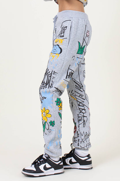 ALLOVER HAND DRAWING & CHENILLE PATCH JOGGER PANTS: WHITE / M
