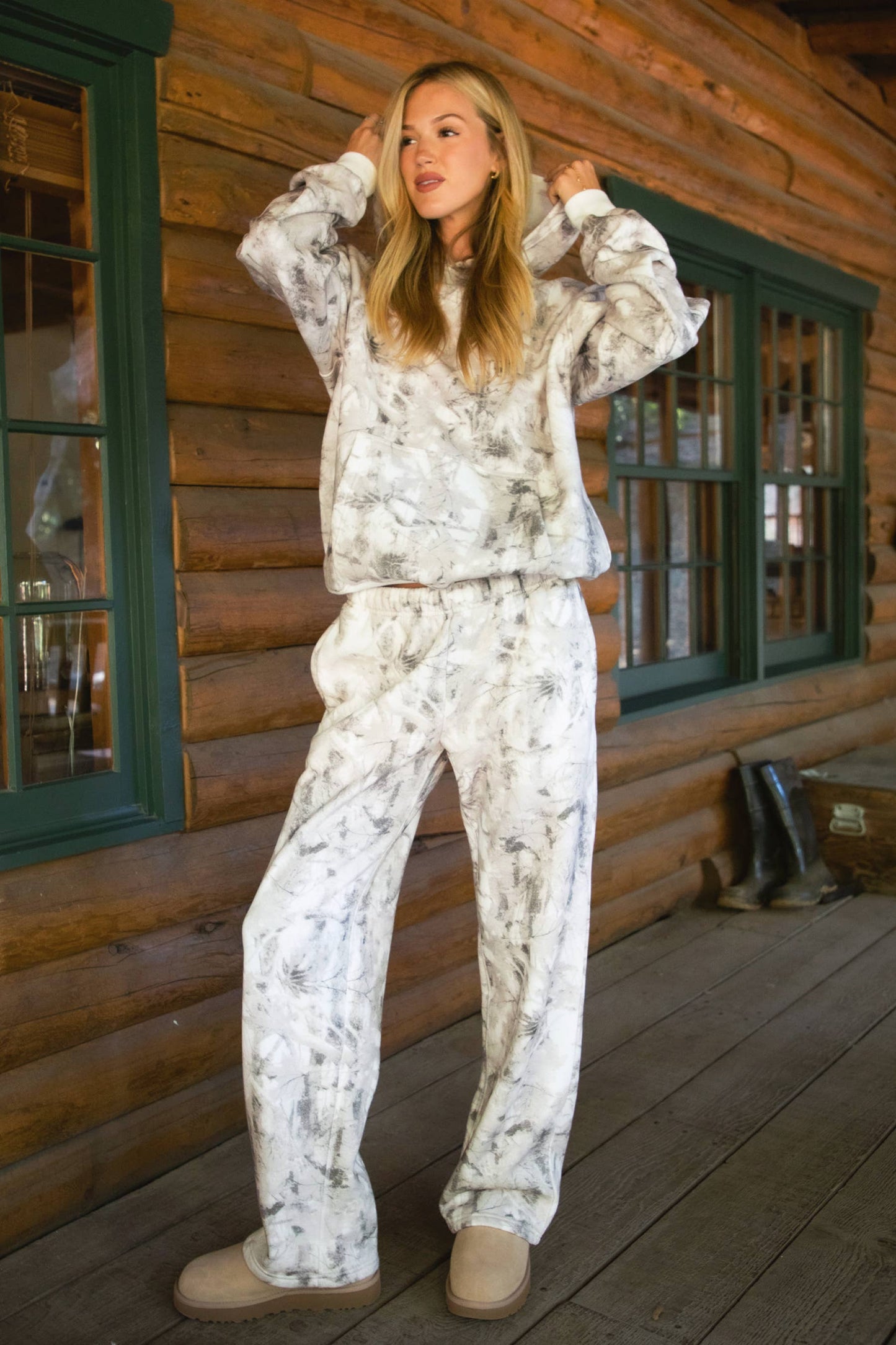 AVERY Light Woodland Camo Lounge Fleece Sweatpants