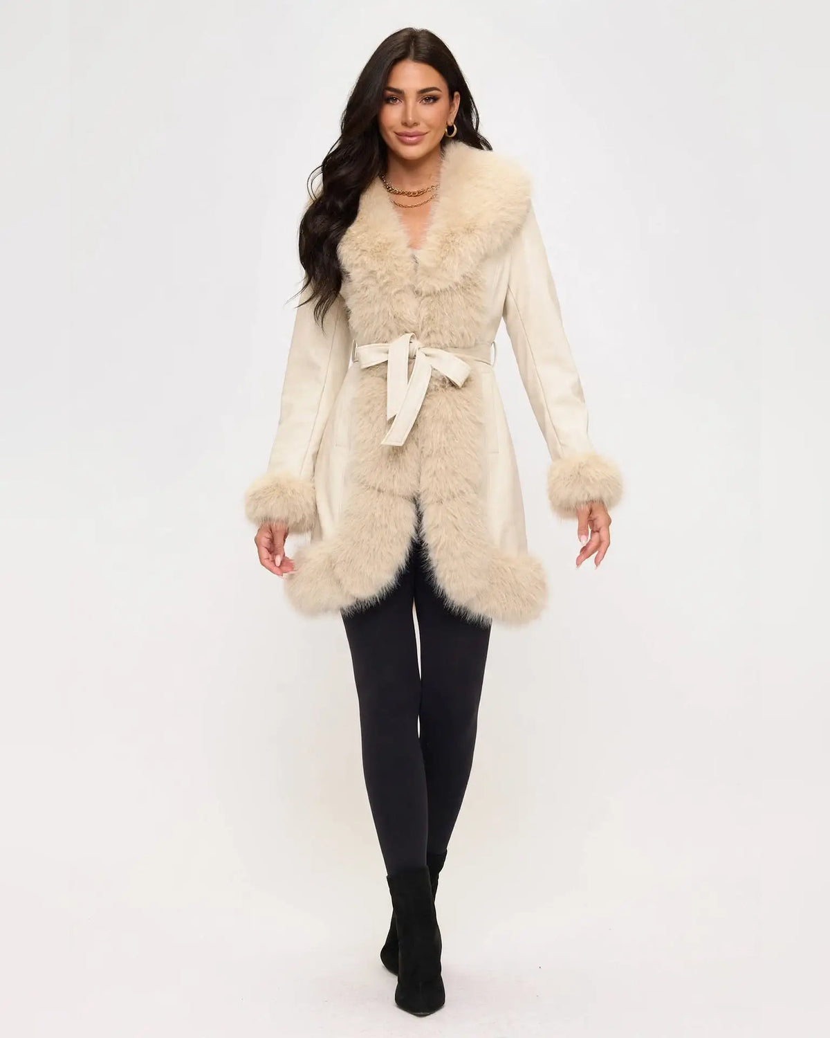 CLAPC0018: Women's Faux Leather Coat, Faux Fur Contrast Trim